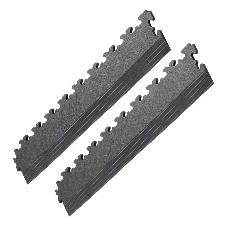 Deux rampes graphite ECO X-Joint pour finition de sol de garage.
